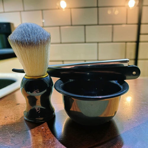 Bare Bear shave Kit